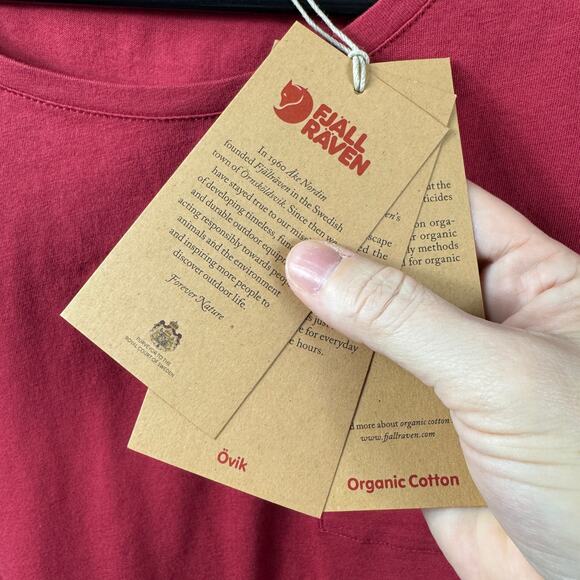 Fjällräven Övik Women’s T-Shirt Raspberry Red Size L — 100% Organic Cotton NWT - Picture 7 of 9